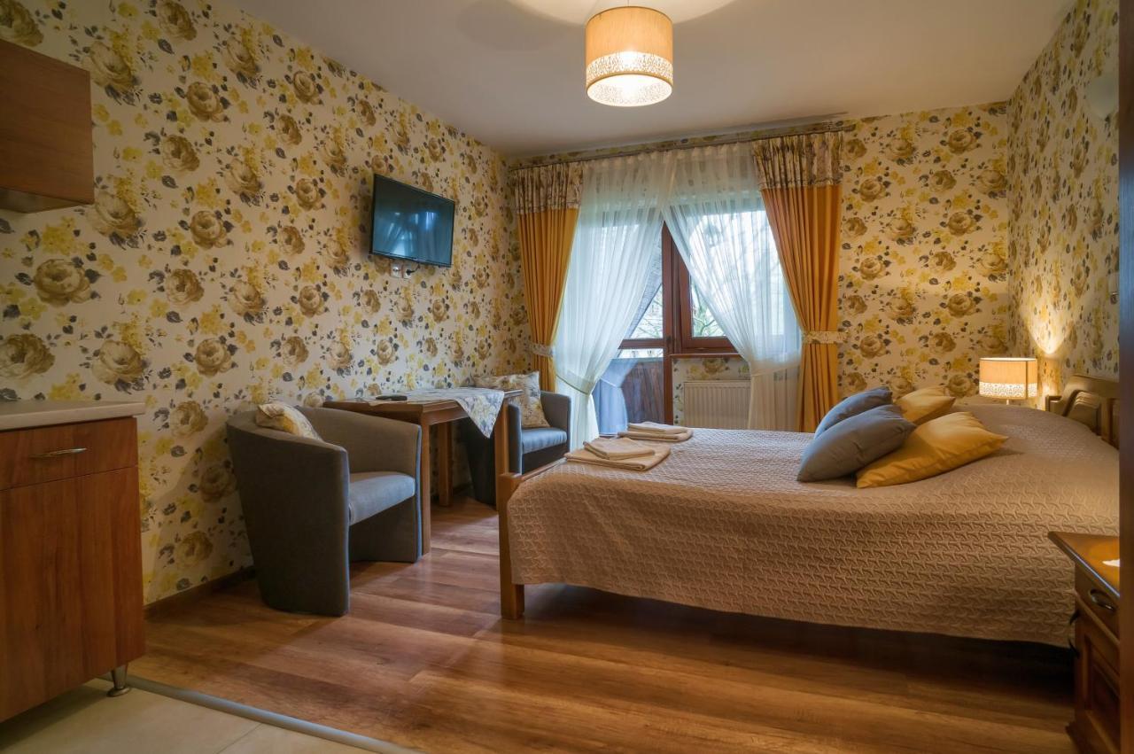 Dom Wypocz Pod Litwinka Apartamenty ビャウカ エクステリア 写真